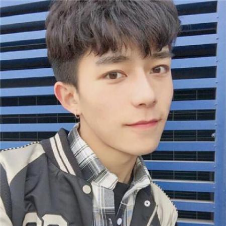 帅气的图片男生,魅力四溢的帅气男生风采