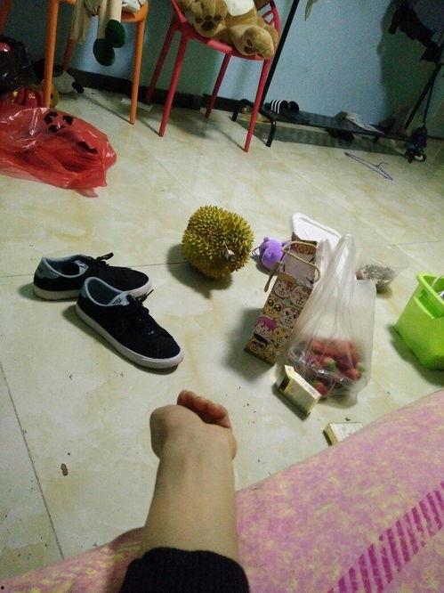 割手腕图片大全,揭秘心理创伤的视觉记录