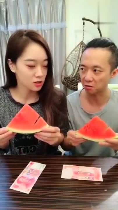 黑妹吃瓜搞笑视频大全集,欢乐无限