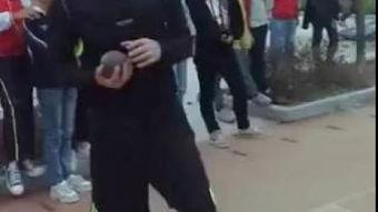 铅球教学视频,掌握技巧，提升投掷能力