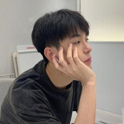 男生图片大全帅气,男生图片大全中的帅气典范