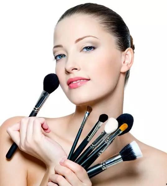 化妆视频,轻松掌握日常妆容技巧