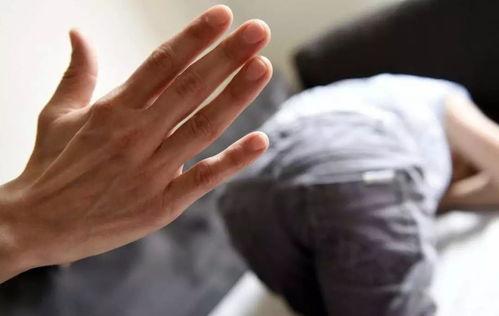 打屁股图片大全打小孩,图片揭示传统育儿方式