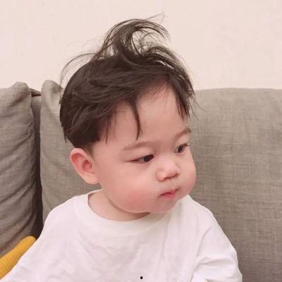 男娃图片,捕捉男宝的纯真笑容