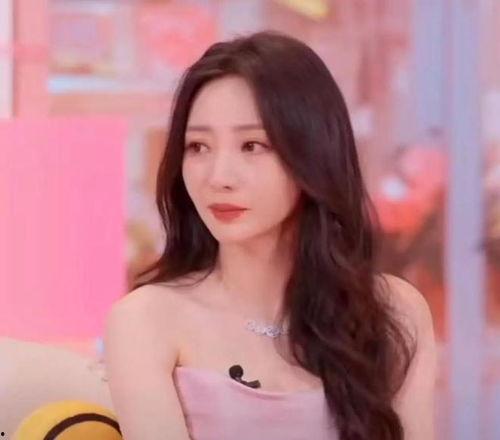 柳岩回应韩国事件,勇敢面对争议，展现中国女性风采