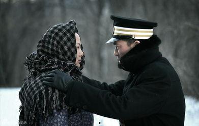 悬崖咏梅张嘉译床戏,张嘉译床戏背后的情感纠葛